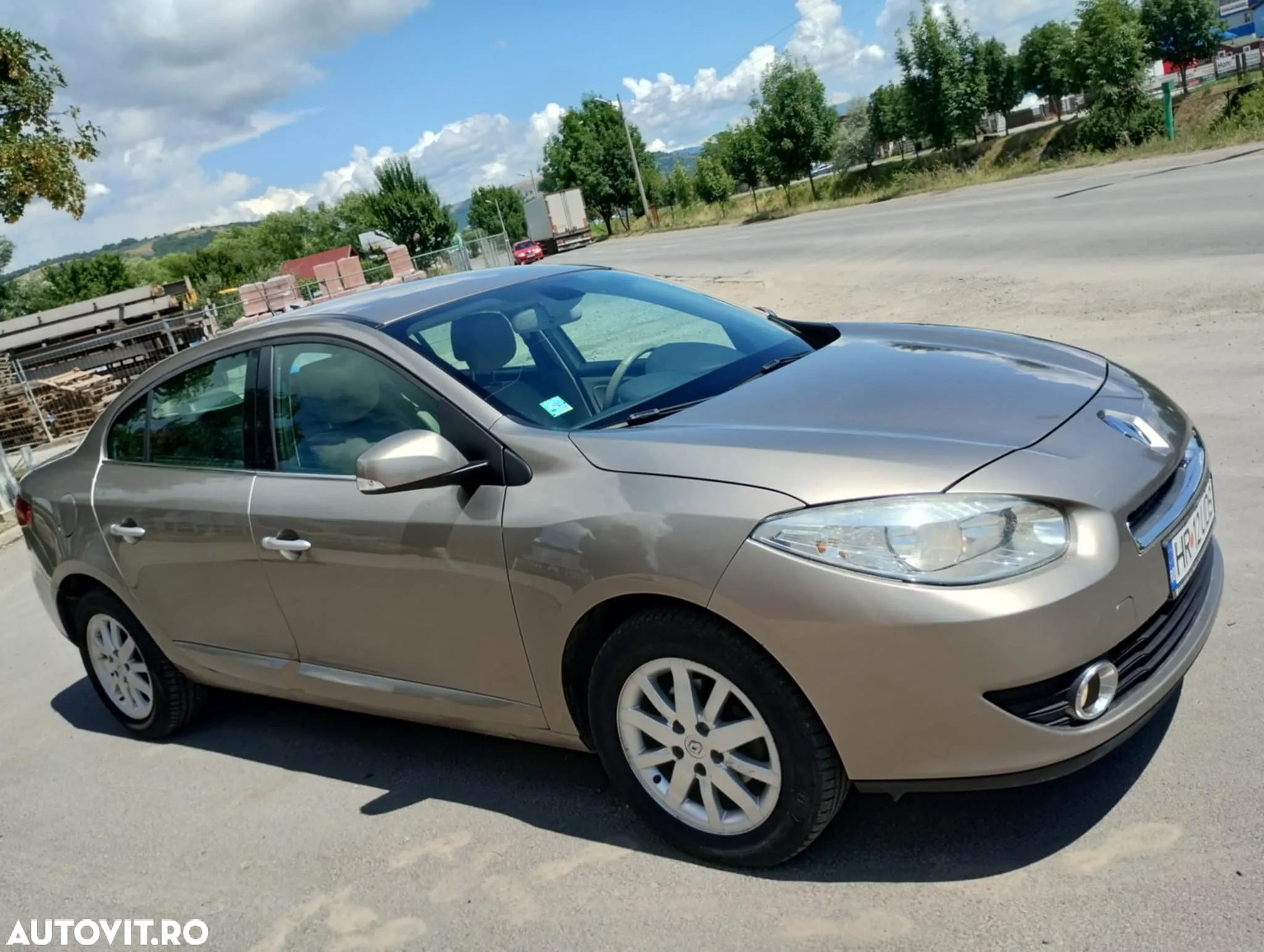 Renault Fluence 1.5dCi Privilege - 2