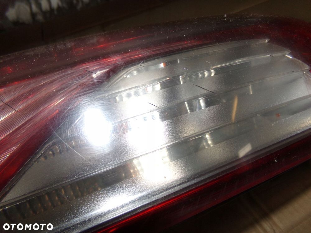 lampa prawa tył tylna wkład citroen c4 picasso 06-09r.europa - 3