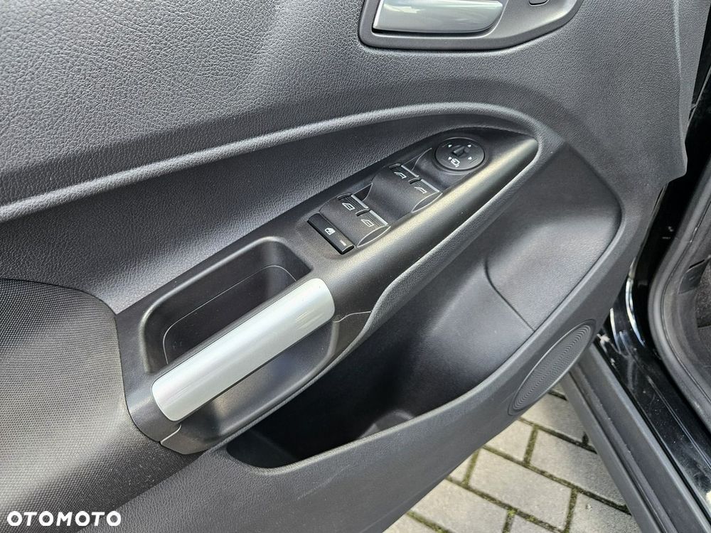 Ford Tourneo Connect Grand - 21