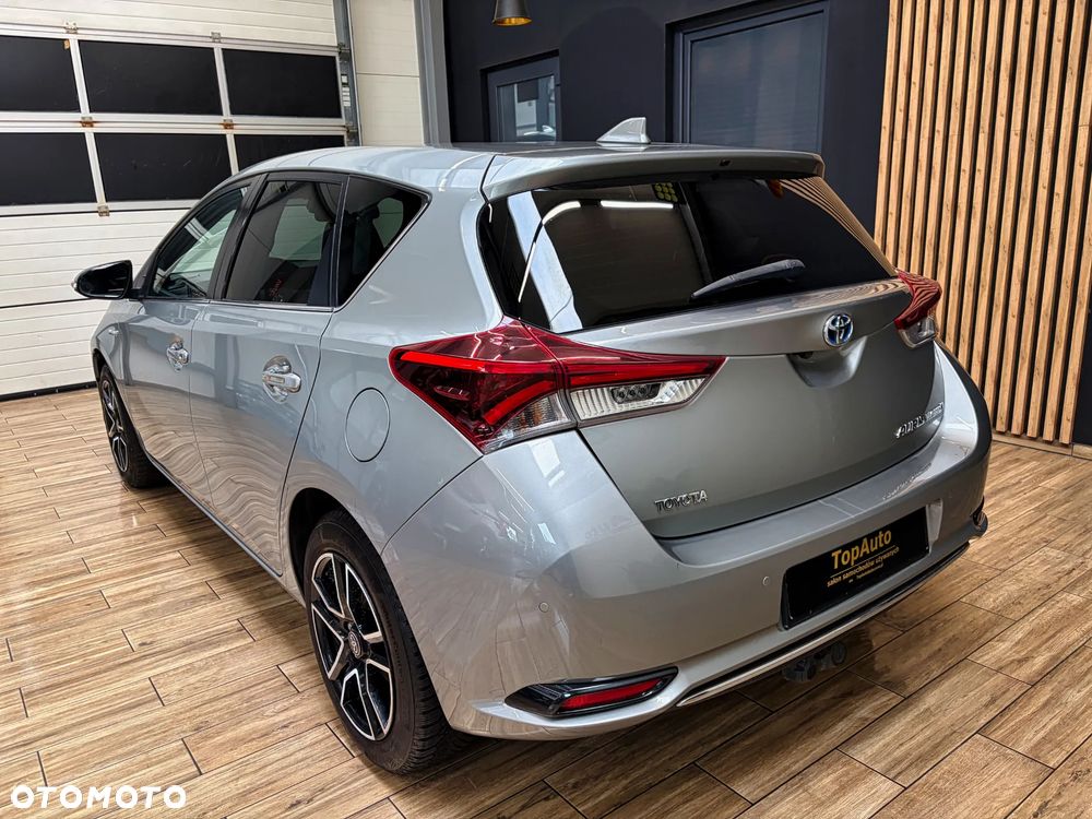 Toyota Auris - 9
