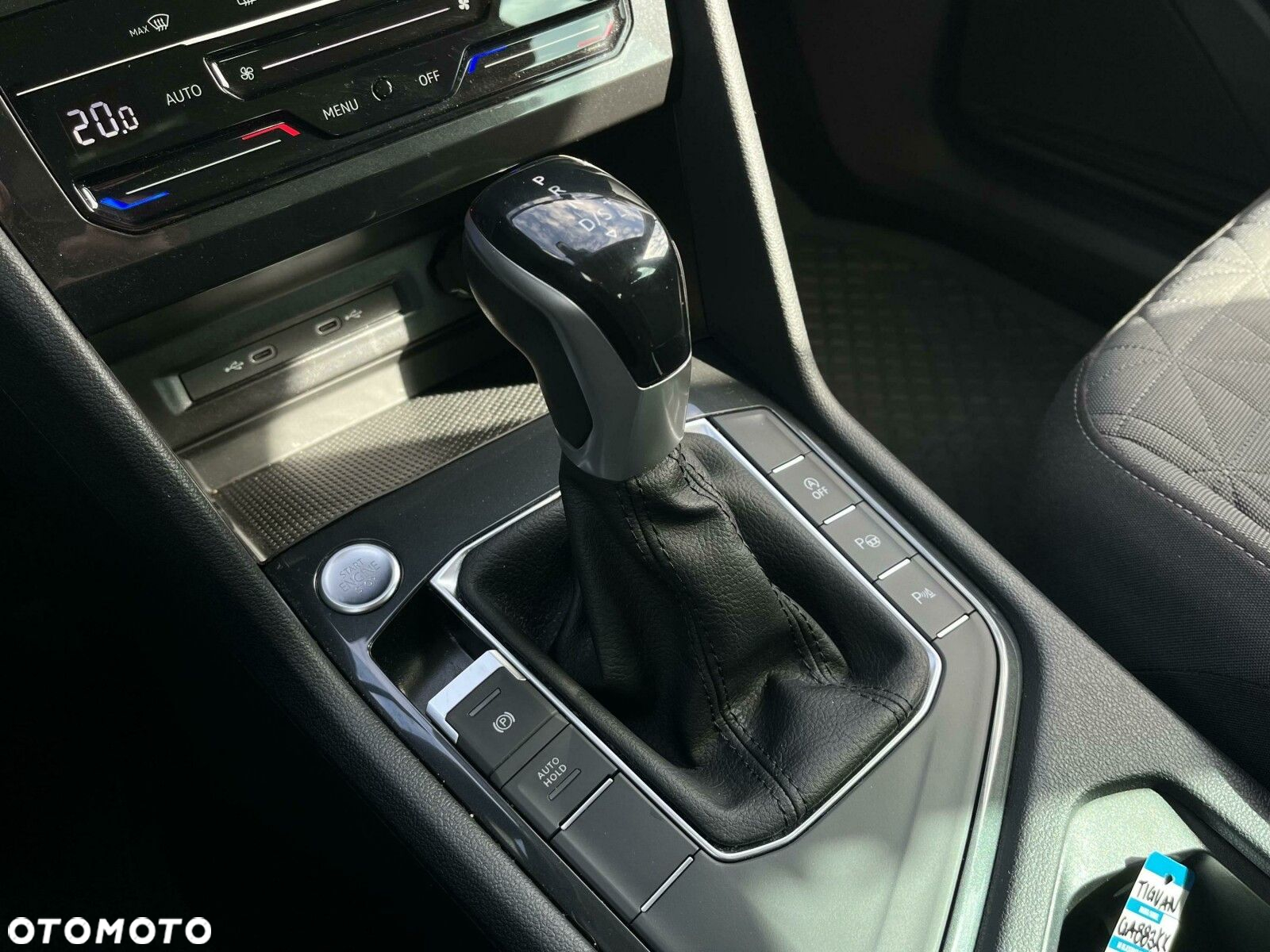 Volkswagen Tiguan - 27
