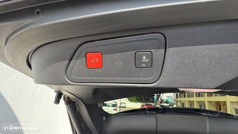 Peugeot 3008 1.2 PureTech GT EAT8 - 14