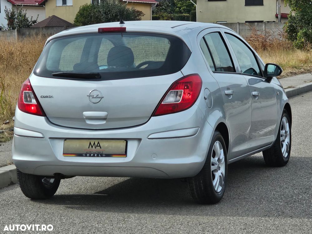 Opel Corsa - 4