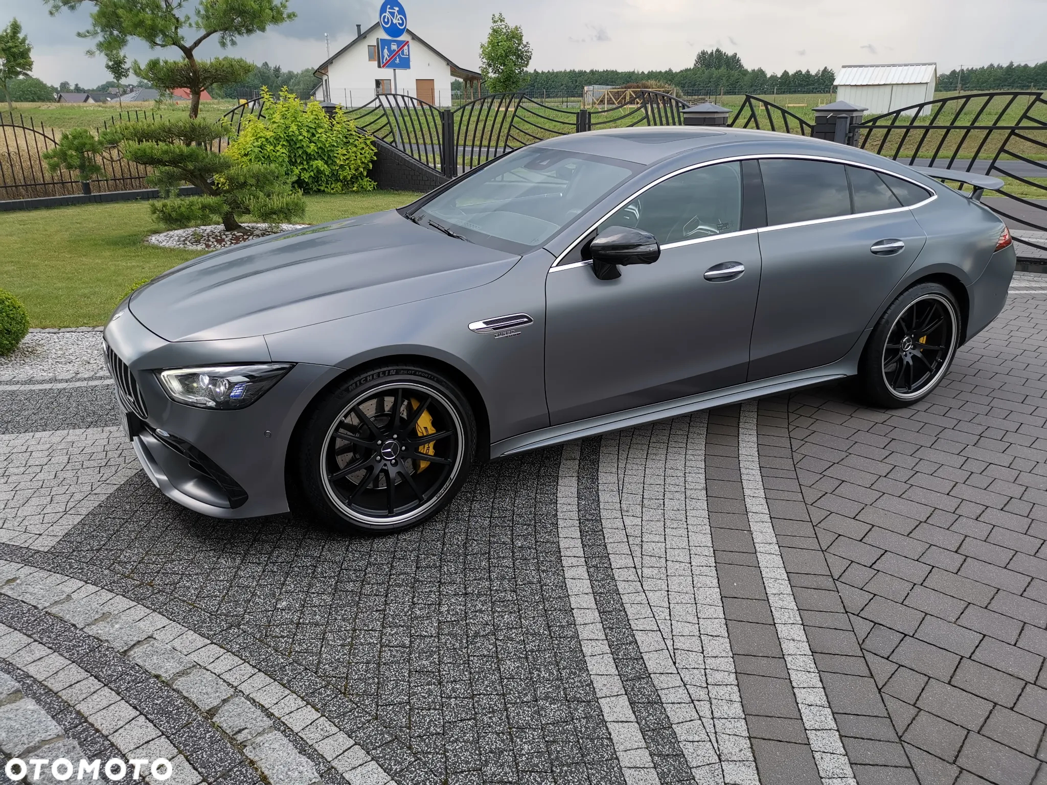Mercedes-Benz AMG GT 43 4-Matic+ - 16