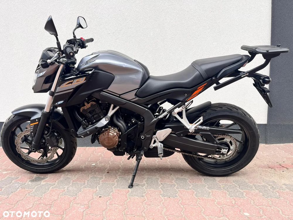 Honda CB - 7