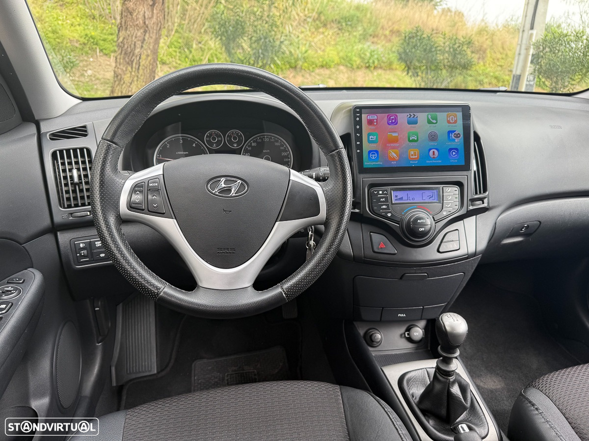 Hyundai i30 CW 1.6 CRDi STyle - 24