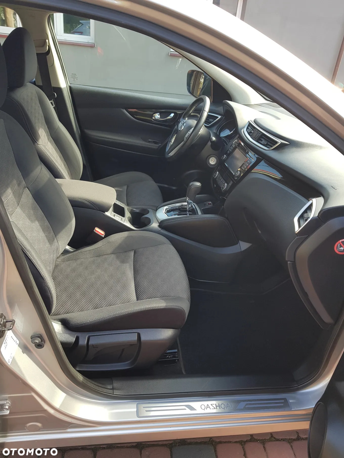 Nissan Qashqai 1.6 DCi Acenta Xtronic - 22