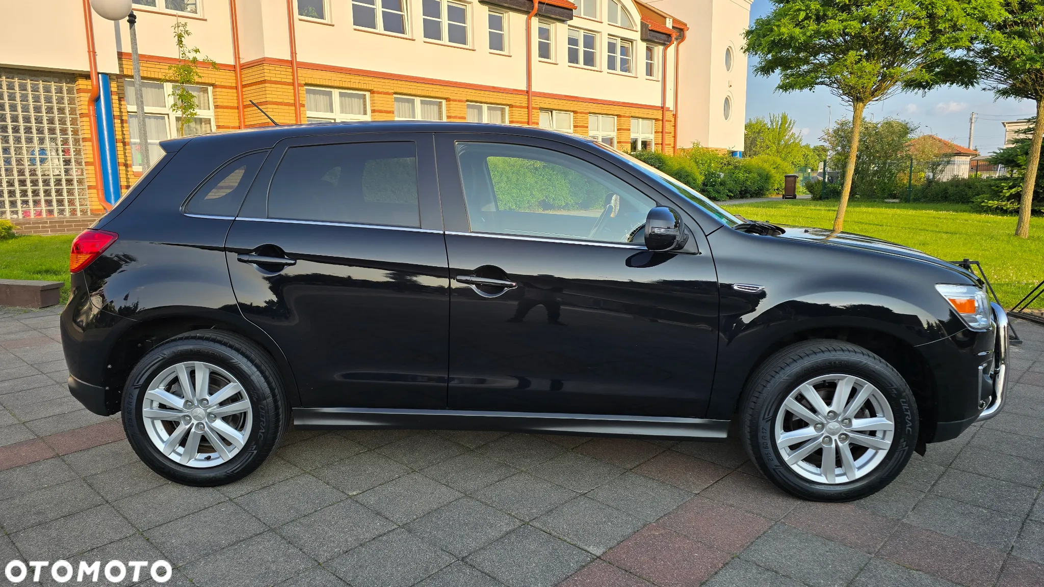 Mitsubishi ASX - 8