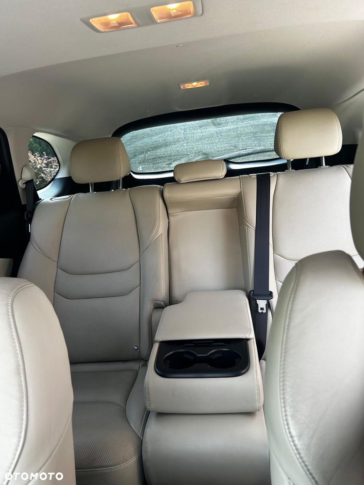Mazda CX-9 - 9