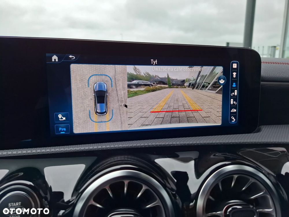 Mercedes-Benz CLA 200 d AMG Line 8G-DCT - 21