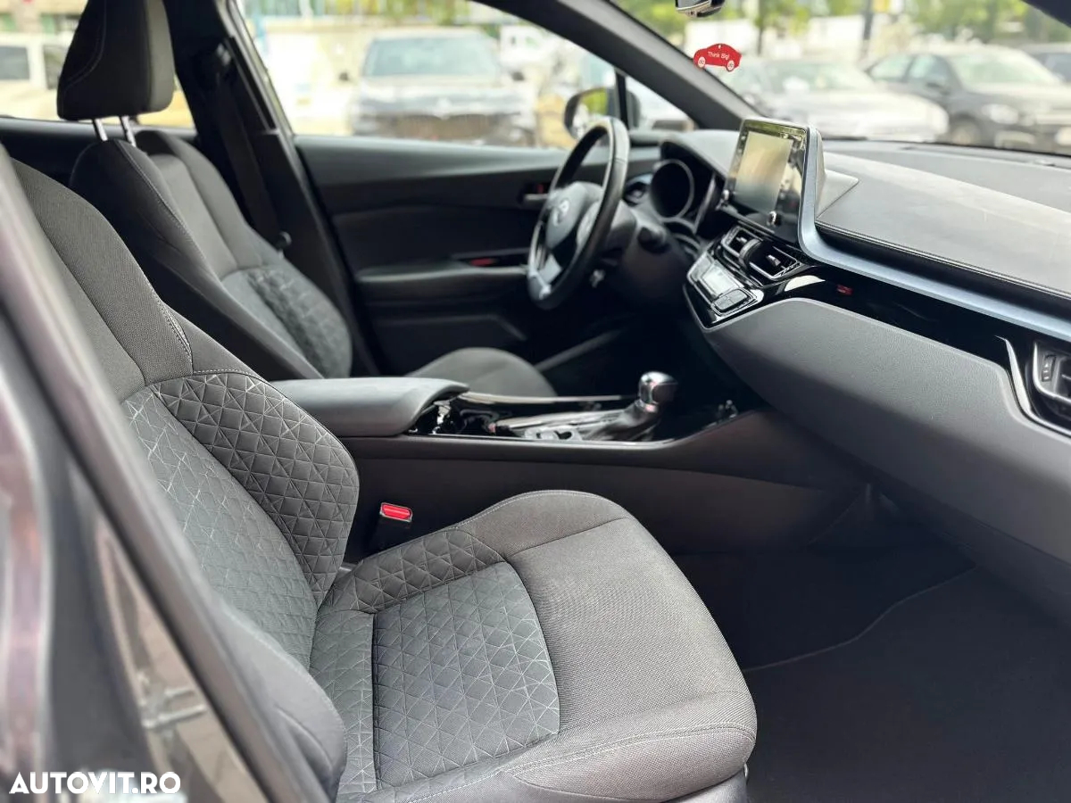 Toyota C-HR 1.8 HSD 4x2 CVT C-ult - 31