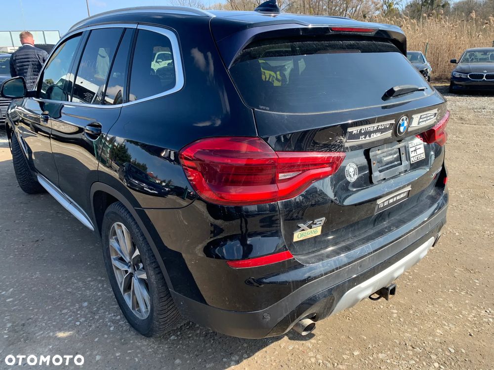 BMW X3 xDrive30i GPF Luxury Line sport - 7