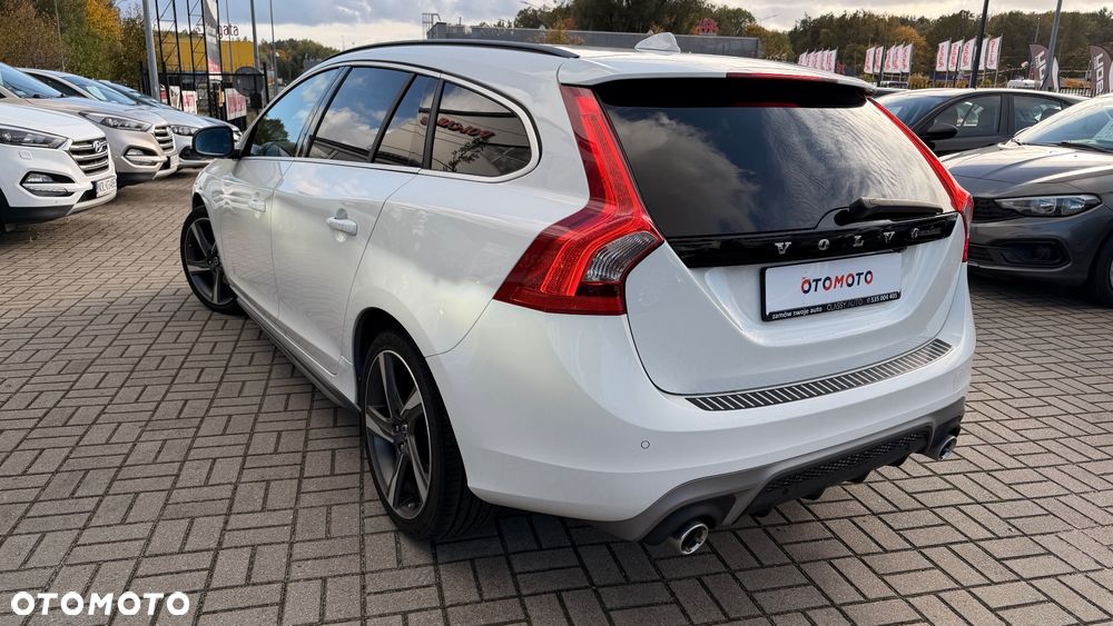 Volvo V60 D4 Drive-E R-Design Summum - 27