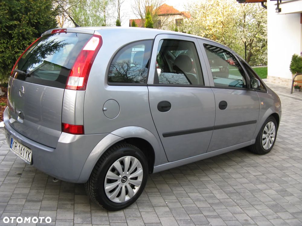 Opel Meriva 1.4 Cosmo - 24