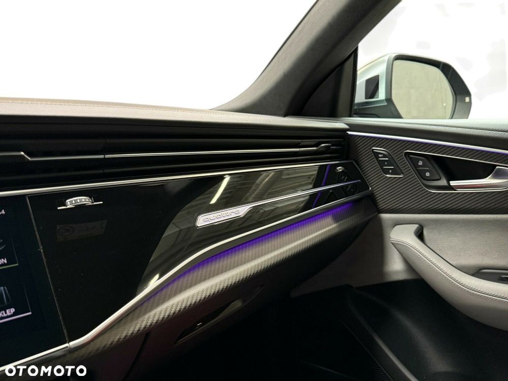 Audi SQ8 TFSI Quattro Tiptronic - 32