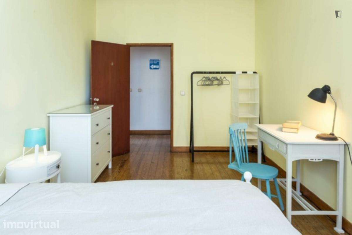 Quarto - localizado em Telheiras Lisbon - Grande imagem: 3/12