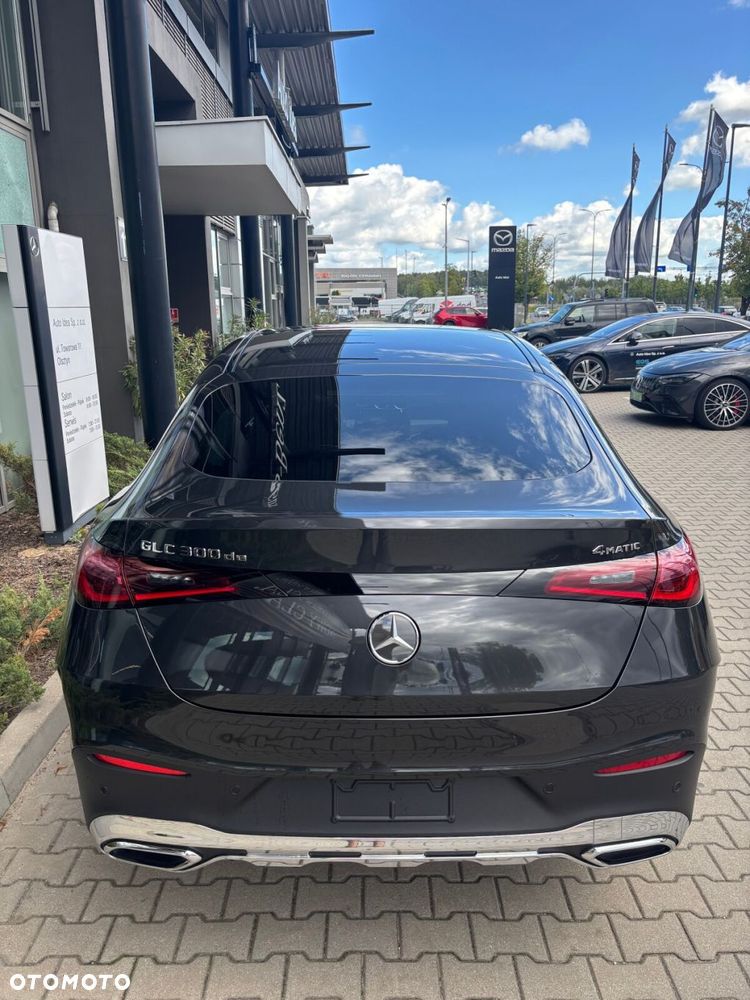 Mercedes-Benz GLC - 7