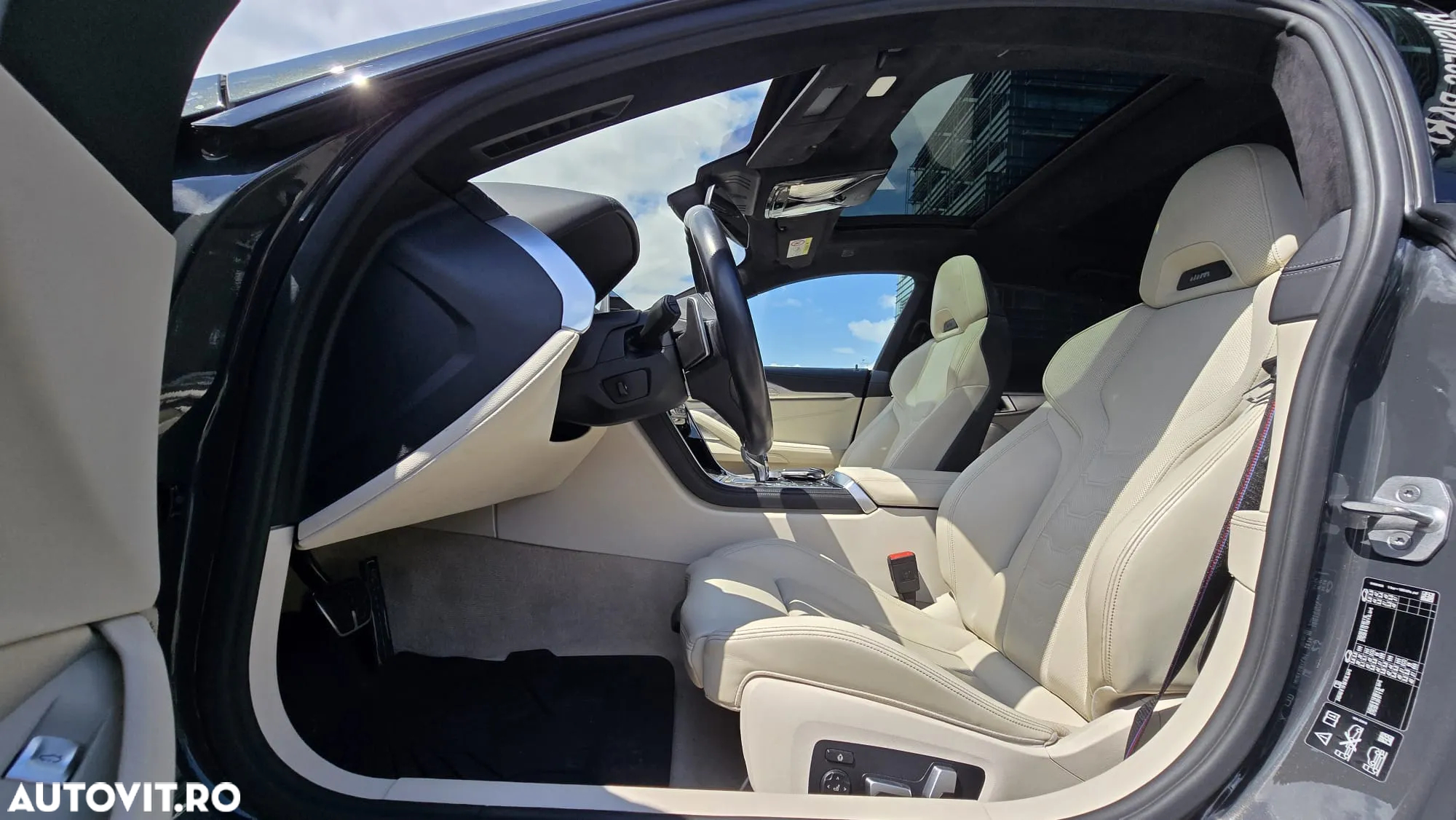 BMW M8 M850i xDrive AT - 12