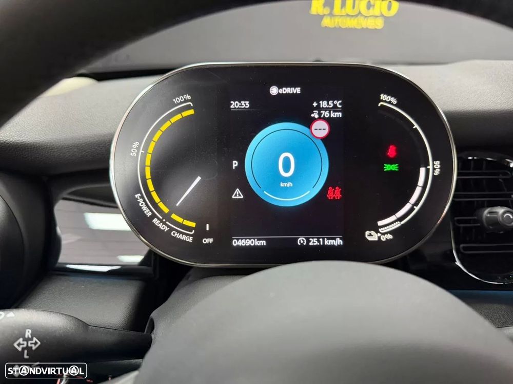 MINI 3 Portas Cooper SE Premium Essential - 19
