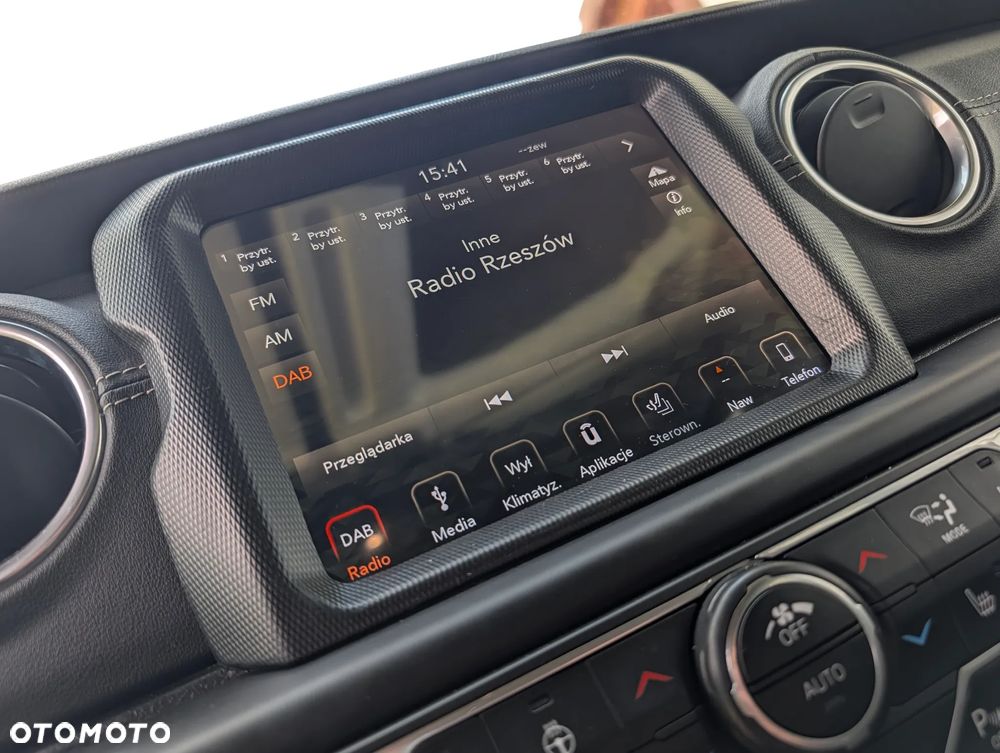 Jeep Wrangler Unlimited 2.2 CRD Sahara - 9