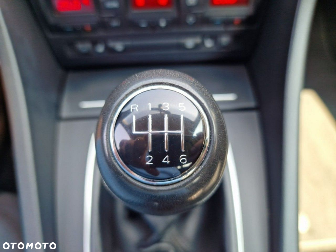 Audi A4 Avant 2.0 TDI - 17