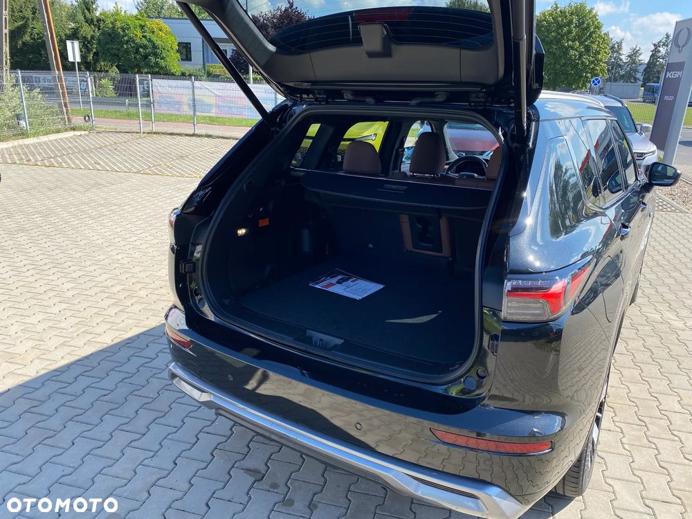 Mitsubishi Outlander Instyle Plus - 7