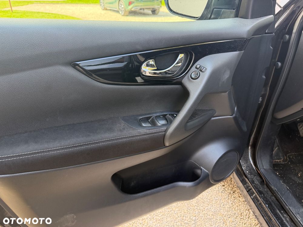 Nissan Qashqai 1.2 DIG-T Tekna+ - 16