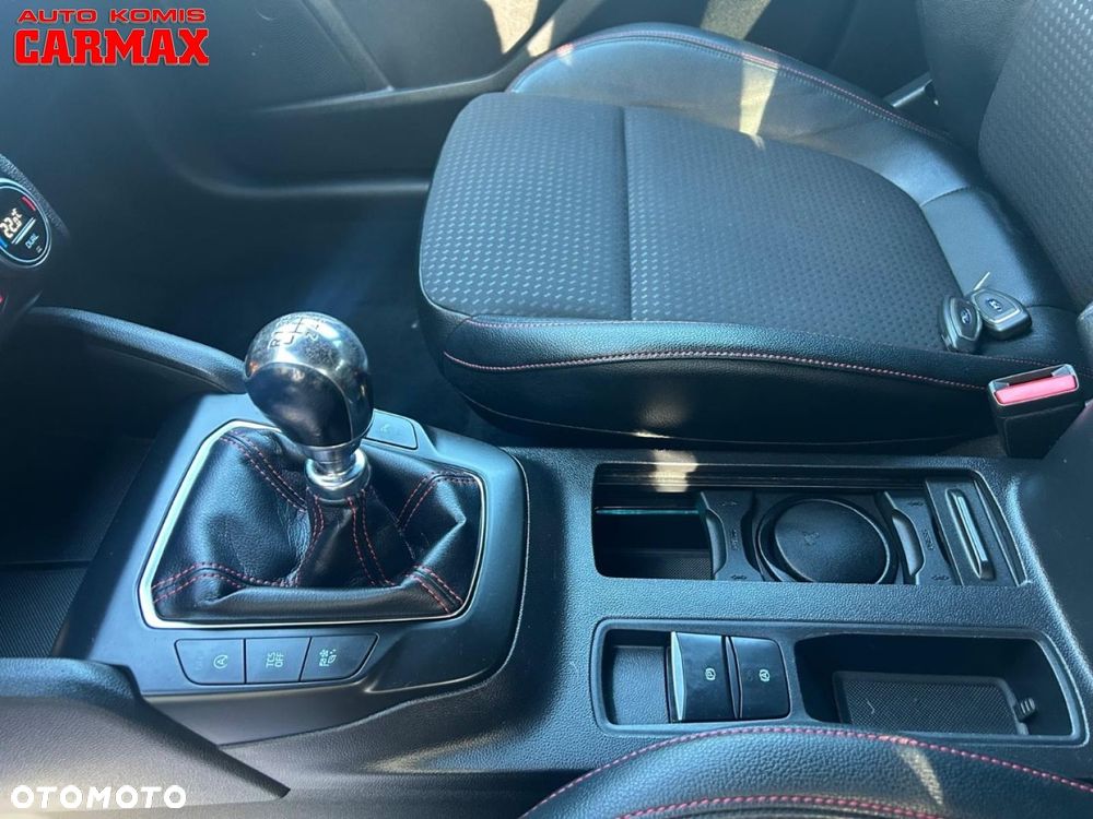 Ford Focus 1.5 EcoBlue Start-Stopp-System ST-LINE STYLE - 25