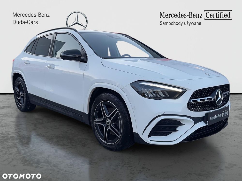 Mercedes-Benz GLA 200 AMG Line - 4