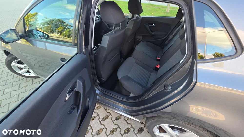 Volkswagen Polo 1.2 TSI Comfortline - 16