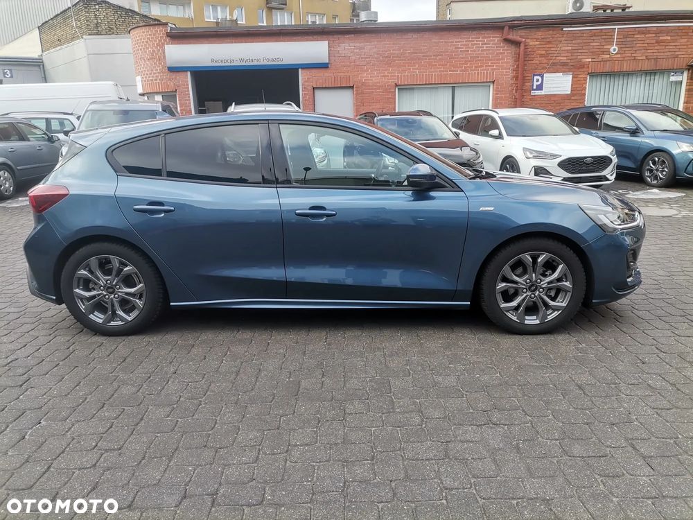 Ford Focus 1.0 EcoBoost ST-Line X - 9