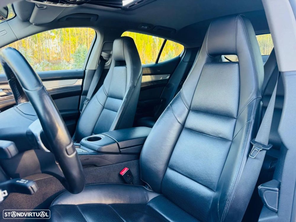 Porsche Panamera Platinum Edition - 18
