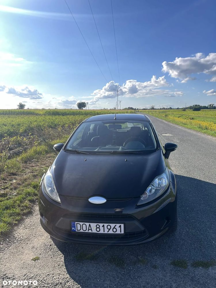 Ford Fiesta 1.25 Ambiente - 1