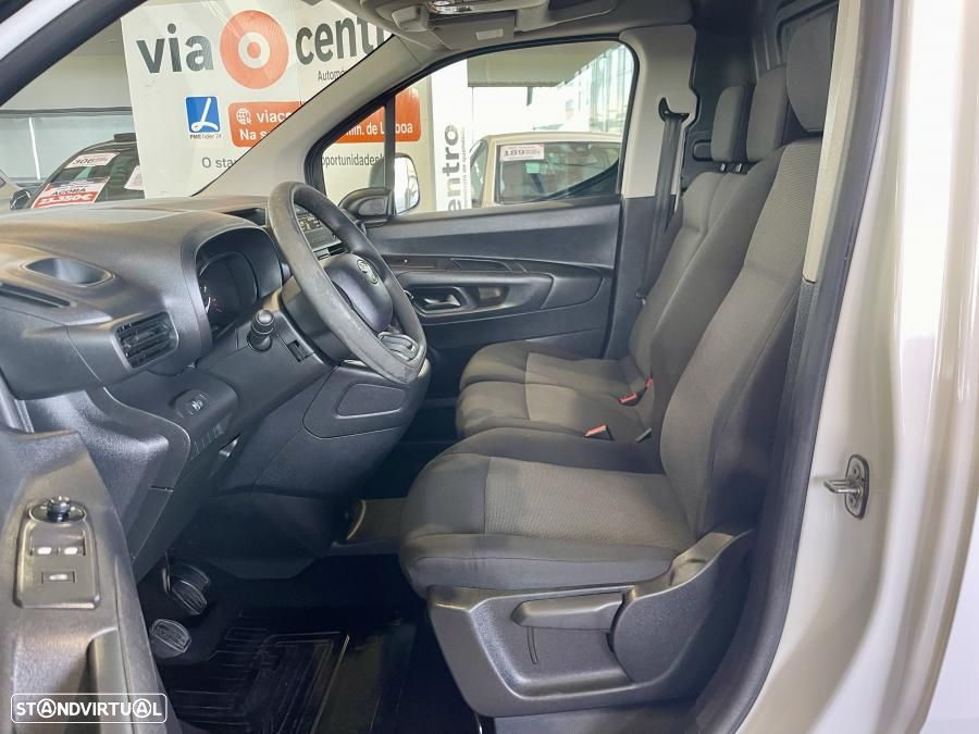 Toyota Proace City 1.5D L1 Comfort 3 Lugares c/IVA DEDUTÍVEL - 7