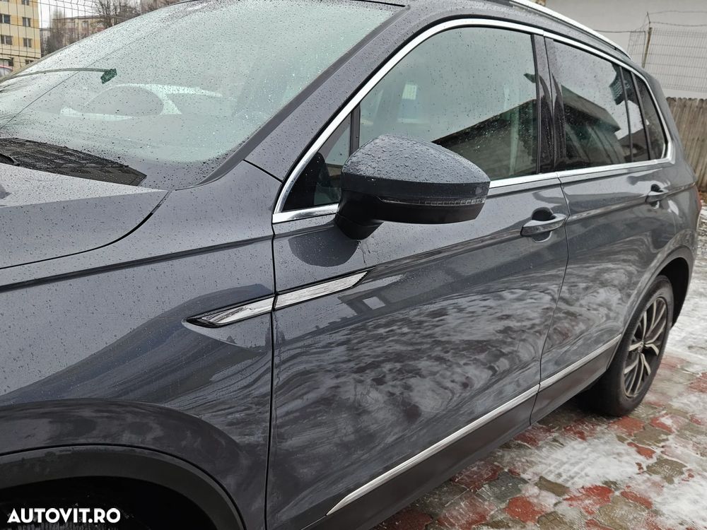 Volkswagen Tiguan 2.0 TDI DSG Life - 16