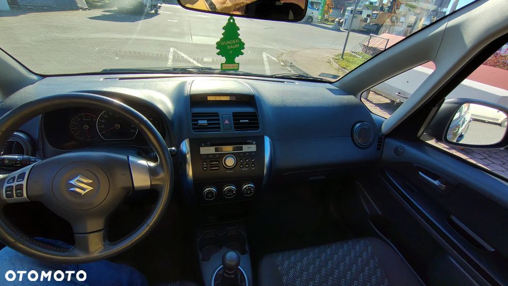 Suzuki SX4 - 20