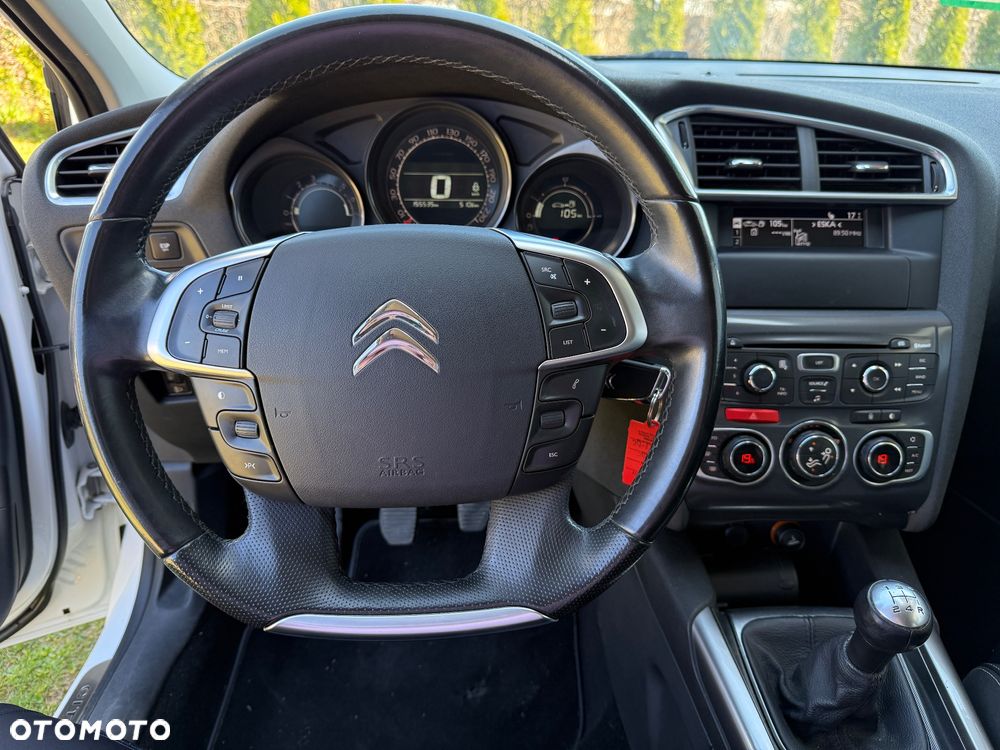 Citroën C4 VTi 120 Exclusive - 20