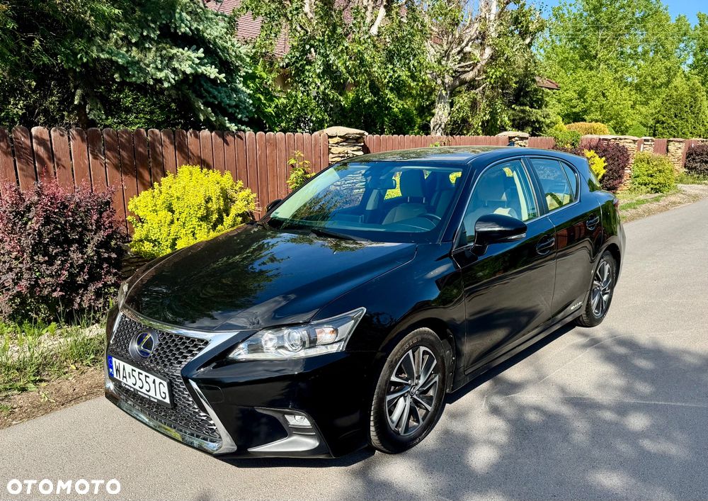 Lexus CT 200h Elegance - 1