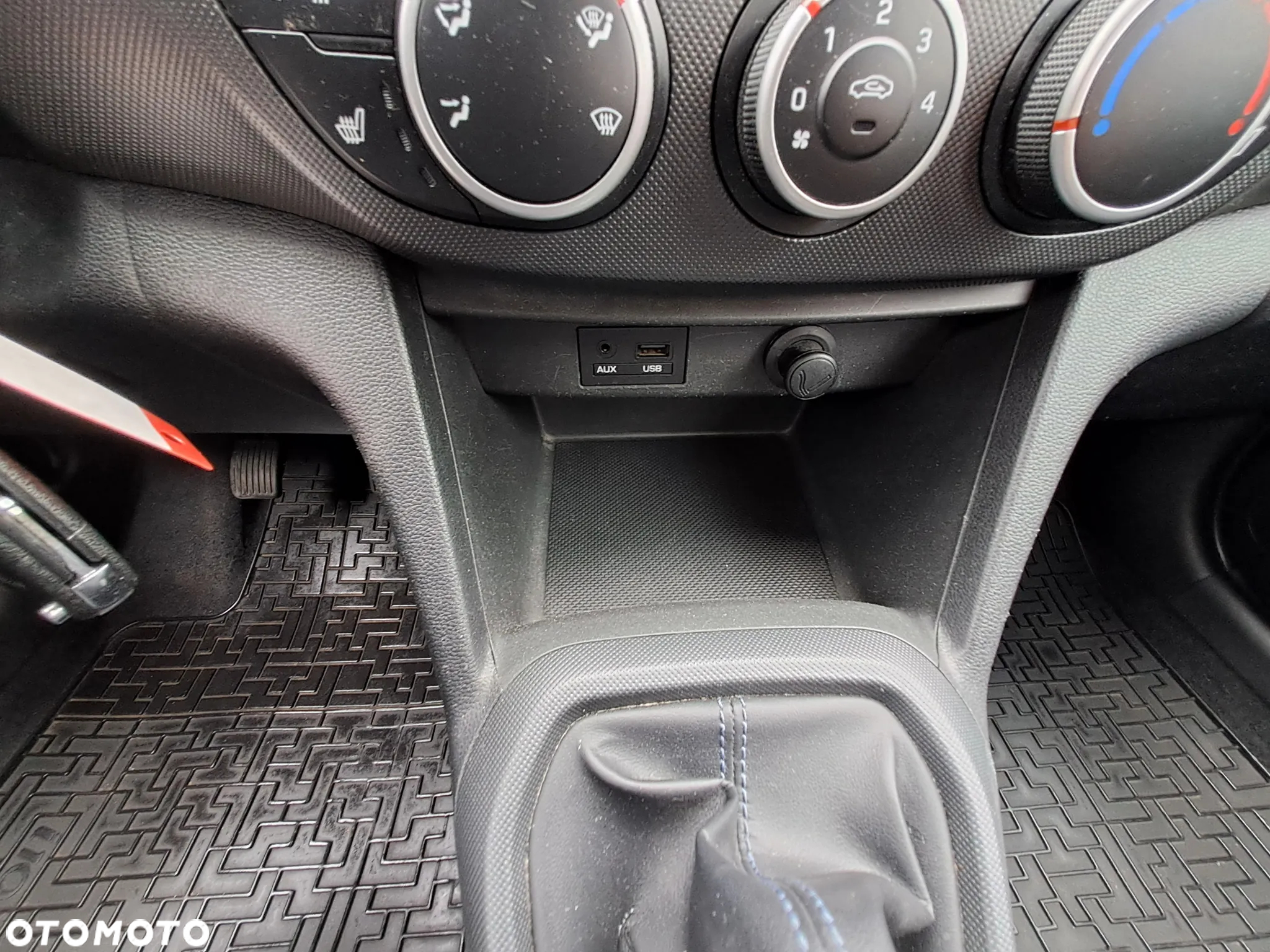 Hyundai i10 1.2 Passion Plus - 14