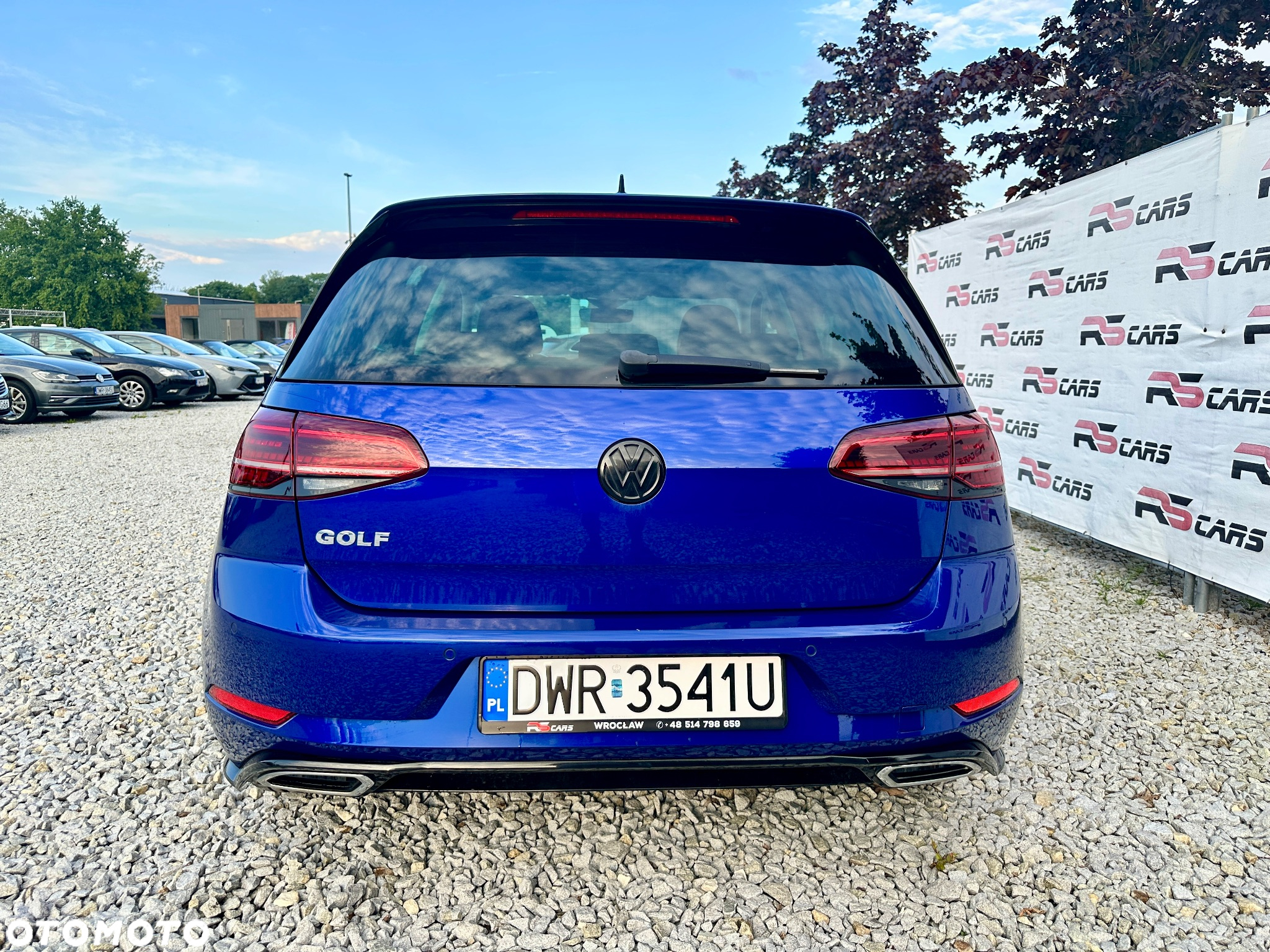 Volkswagen Golf - 6