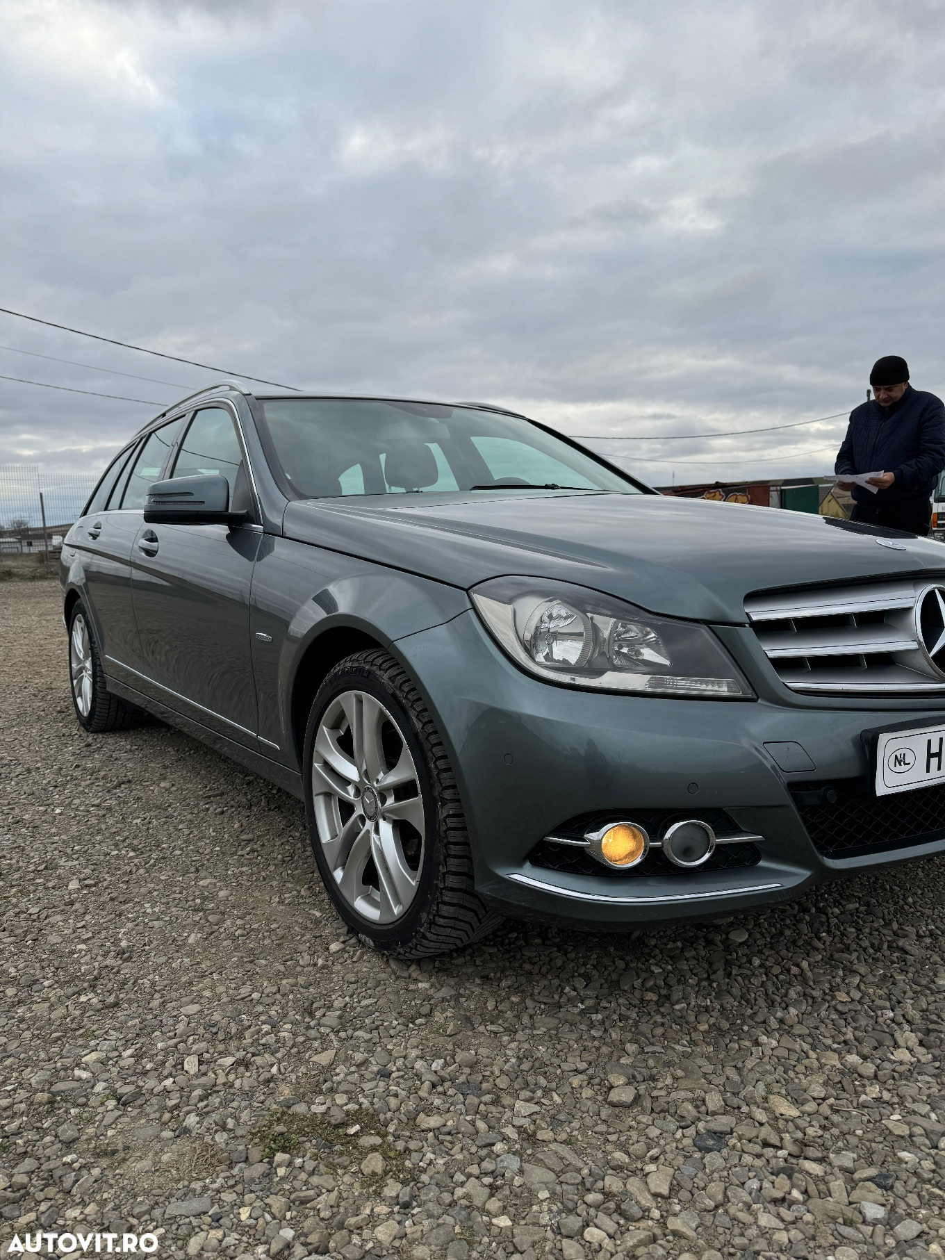Mercedes-Benz C 200 T CDI DPF (BlueEFFICIENCY) Avantgarde - 7