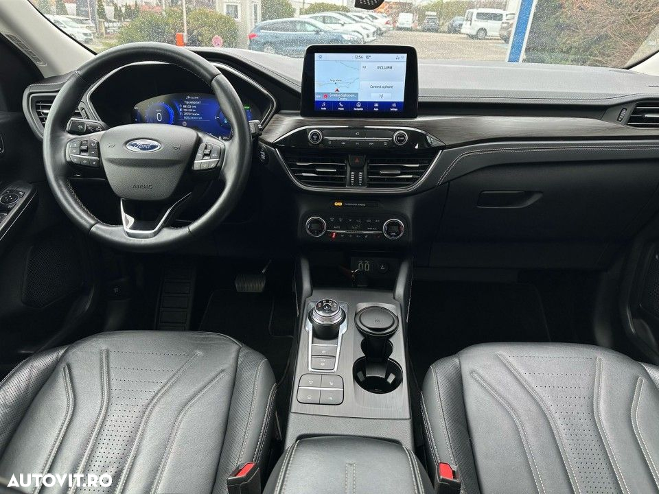 Ford Kuga - 8