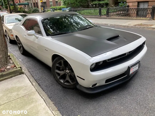 Dodge Challenger Automatik R/T Plus - 2