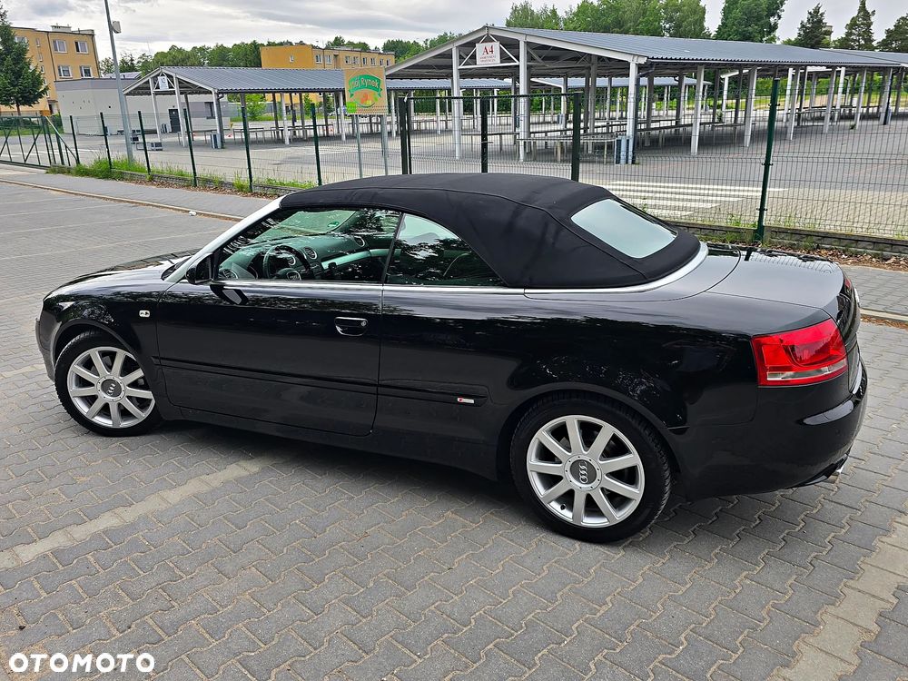 Audi A4 Cabrio - 32