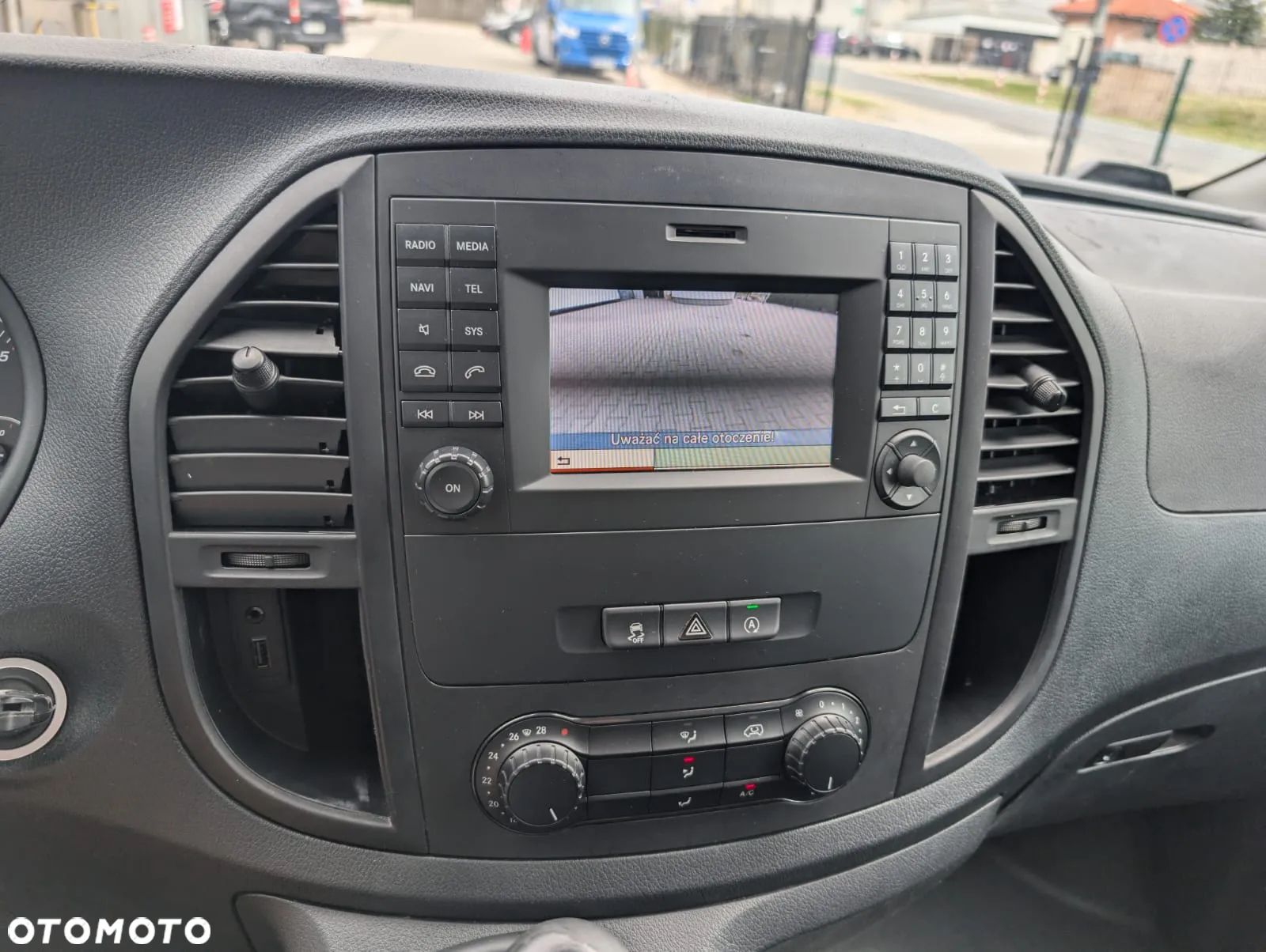 Mercedes-Benz Vito - 16