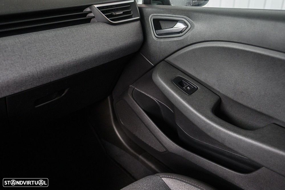 Renault Clio 1.5 Blue dCi Evolution - 21