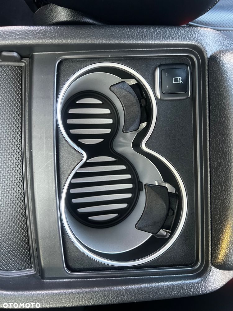 Mercedes-Benz Klasa V 300 d Exclusive 9G-Tronic (długi) - 24