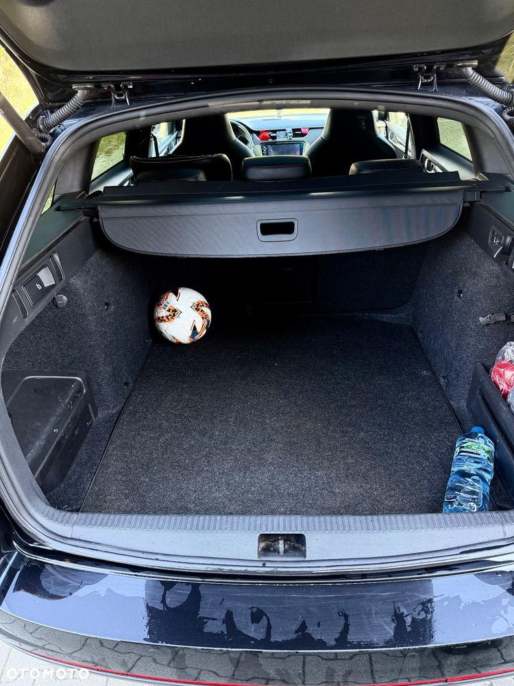 Skoda Octavia 2.0 TDI DSG RS - 7