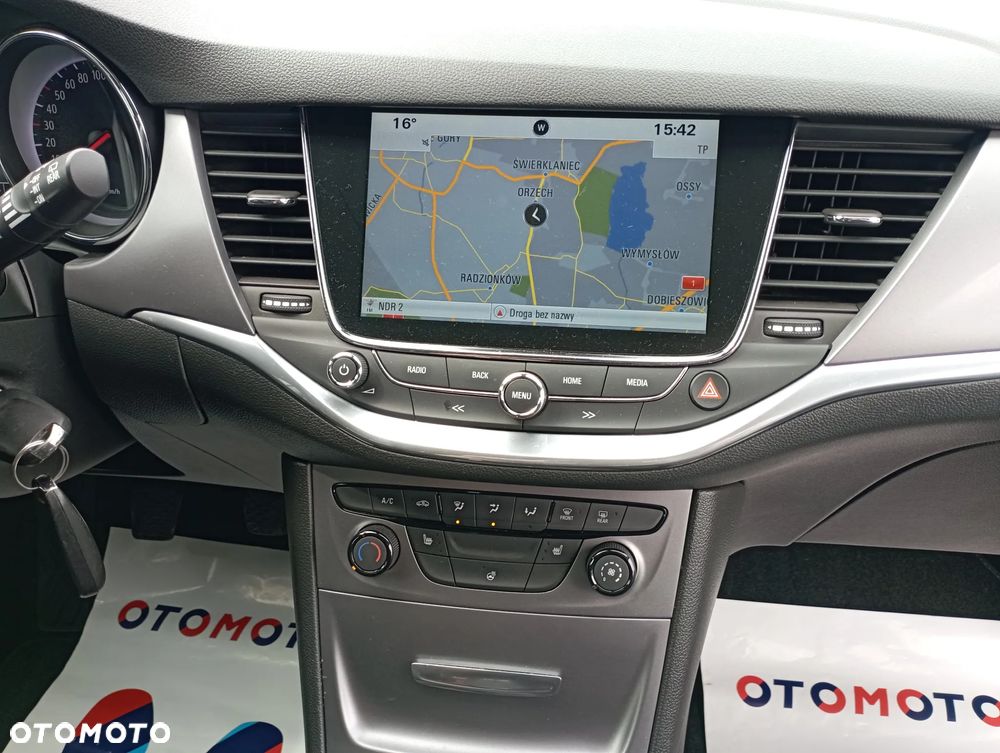 Opel Astra - 9