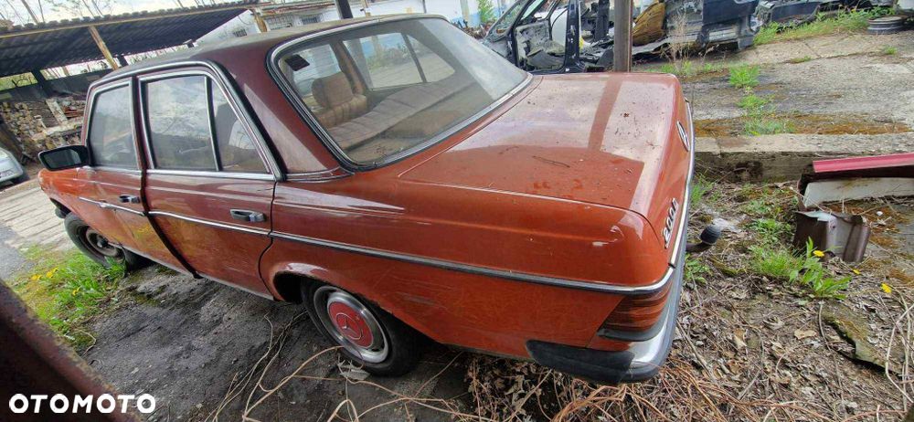 CZĘŚCI - Mercedes 123 2,0D 55KM 615940 SEDAN 4B 1982r. INDEX - 31 - 4